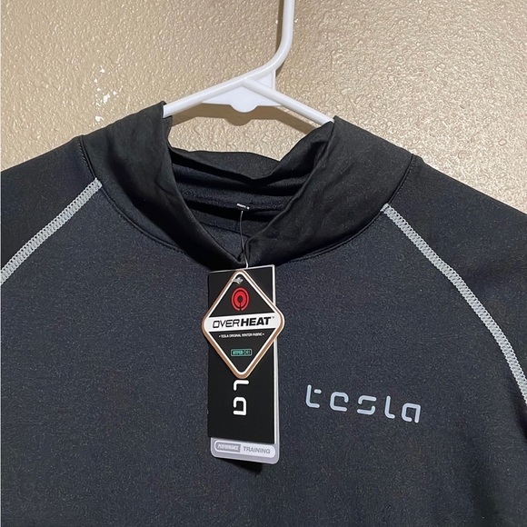 NWT Tesla Overheat Hyper Dri Black Long Sleeve Performance Shirt Adult S - Picture 4 of 7